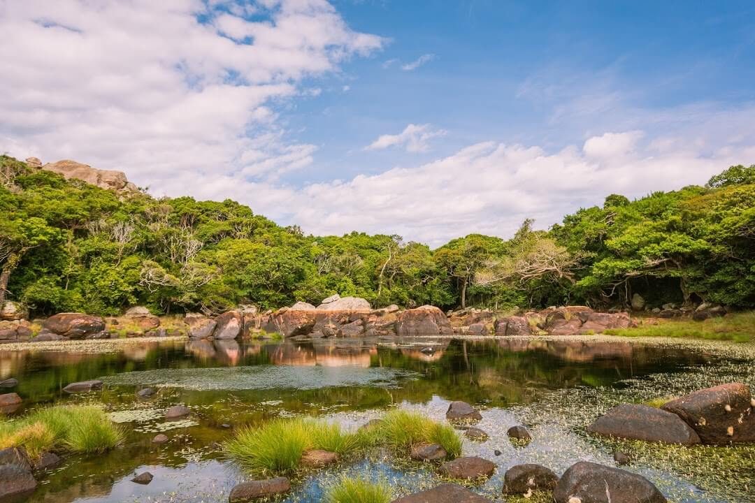 hồ Cô Đơn trong cung đường 8 Nàng Tiên