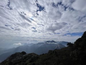 Một-góc-của-đỉnh-Nhìu-Cồ-San