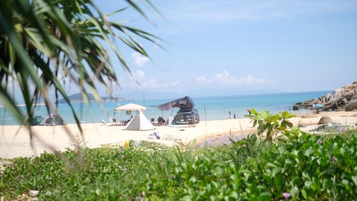 Cắm trại trong cung hiking