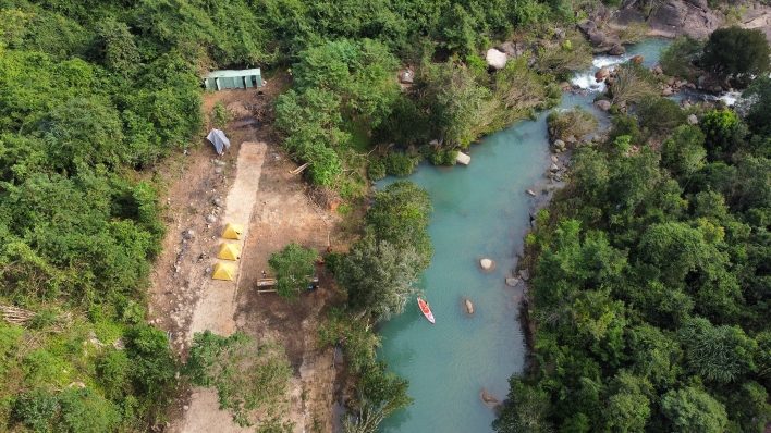 Đầy đủ các tiện nghi camping, có cả hệ thống nhà vệ sinh sạch sẽ