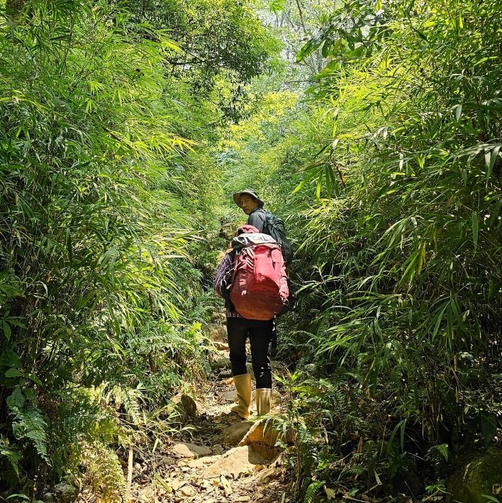 Kỹ năng sinh tồn khi trekking núi Tả Liên Sơn