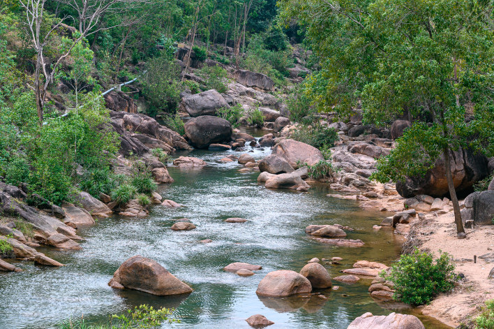 Hiking Ngũ Long Công Chúa khám phá văn hóa người Raglai