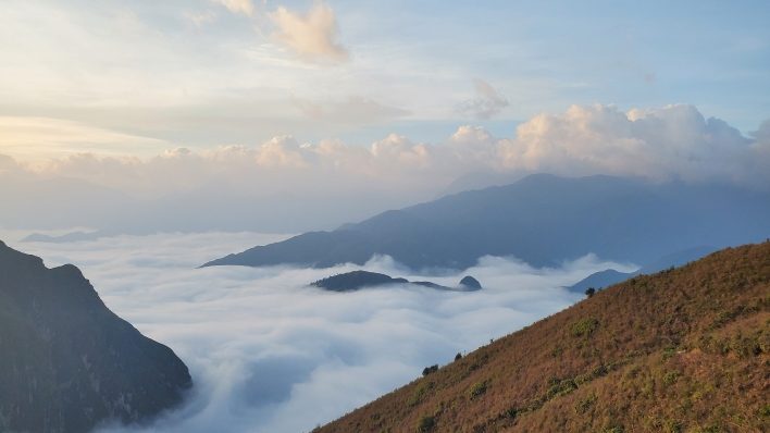 Trekking Bạch Mộc Lương Tử săn mây