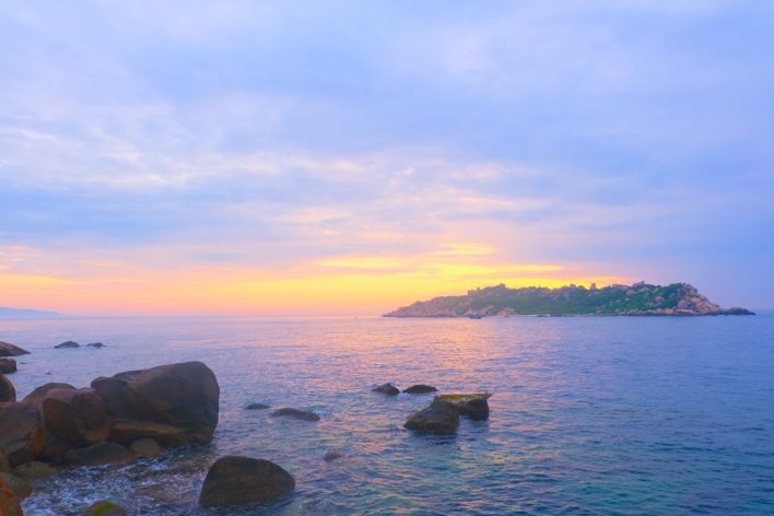 Cực Đông là nơi đón bình minh đầu tiên