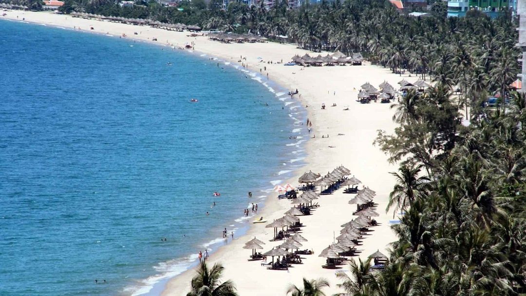 Bãi biển Dốc Lết  - “Hawaii thu nhỏ”