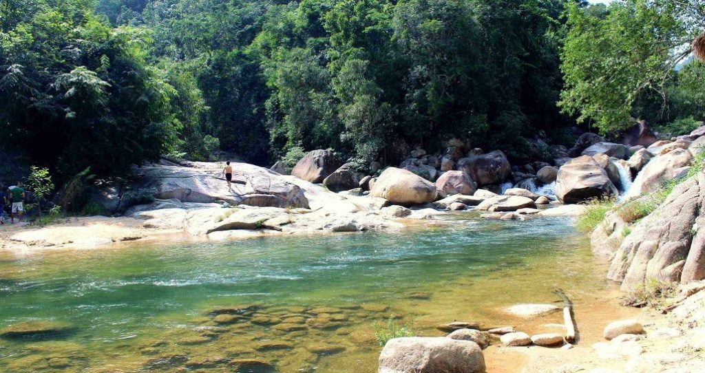 Khu du lịch Suối Nguồn