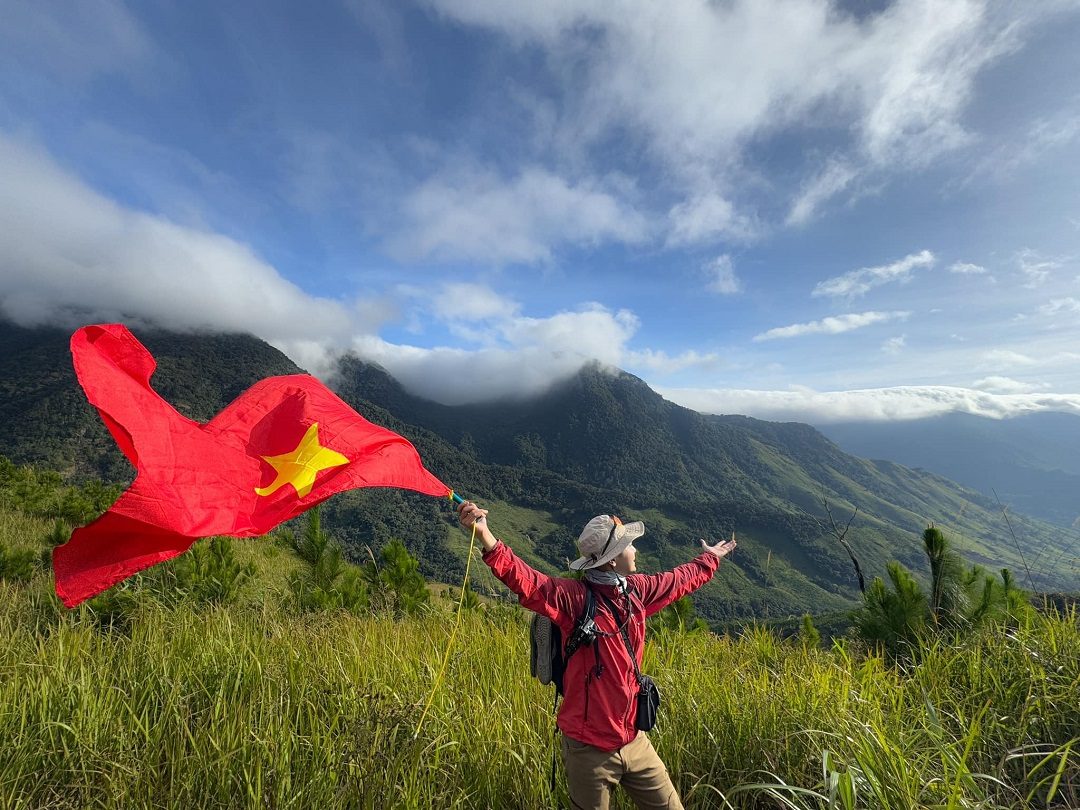 Tour Tà Giang - Khánh Hòa