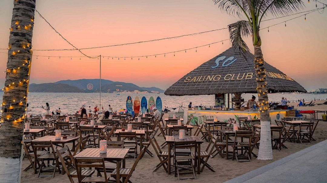 Sailing Club Cafe