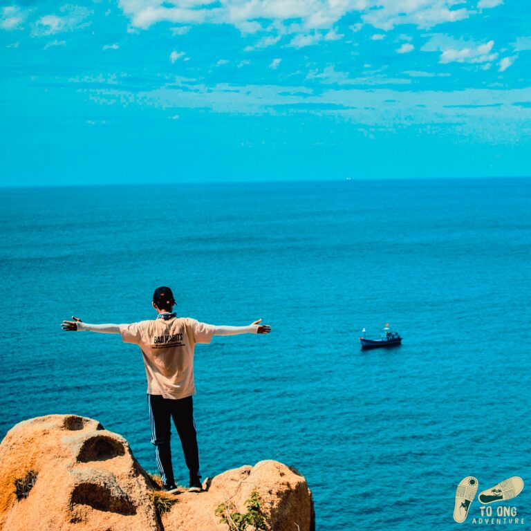 Cực Đông