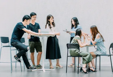 Tổ Ong Adventure workplace